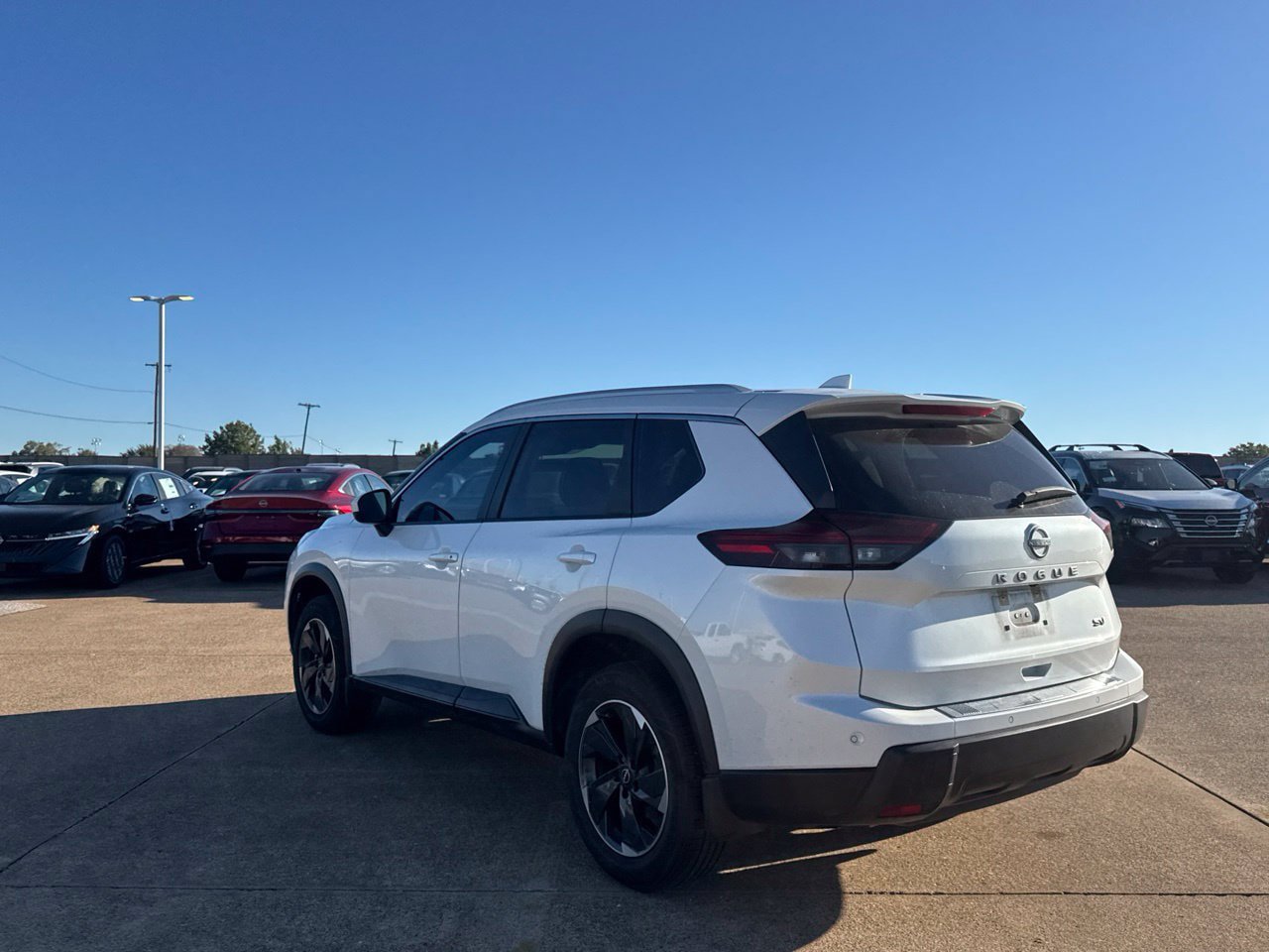Certified 2024 Nissan Rogue SV w/ SV Premium Package FWD image 22