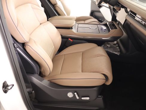 New 2026 Lincoln Navigator Black Label AWD/4WD image 15