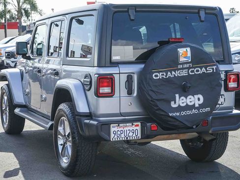 Used 2020 Jeep Wrangler Unlimited Sahara image 6