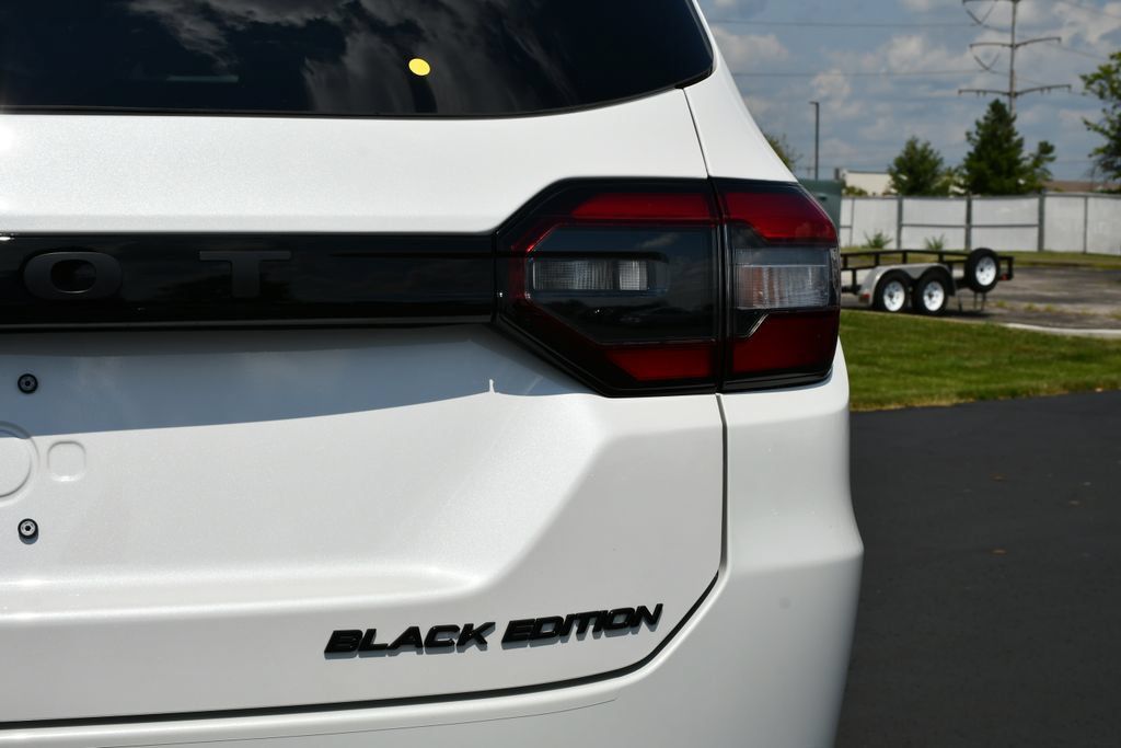 New 2026 Honda Pilot Black Edition image 35