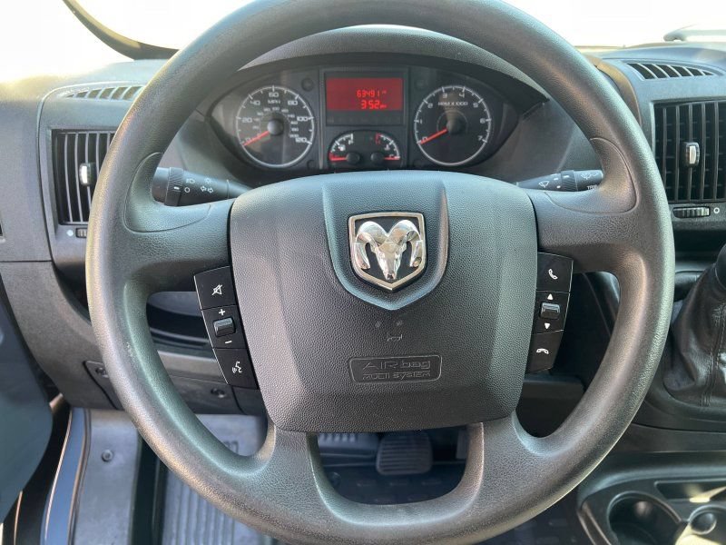 Used 2021 RAM ProMaster 3500 FWD image 12