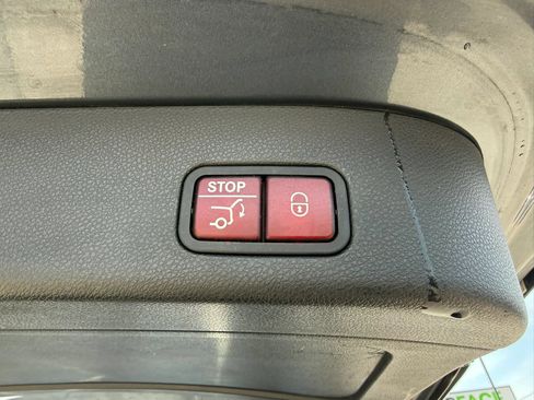Used 2014 Mercedes-Benz GL 450 4MATIC image 15