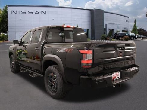 New 2026 Nissan Frontier PRO-4X w/ Pro-4x Convenience Package image 4