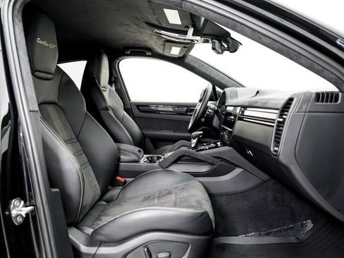Certified 2023 Porsche Cayenne Turbo GT image 25
