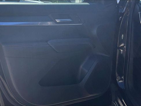 Used 2025 GMC Terrain Elevation FWD image 27