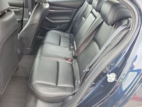 Used 2025 MAZDA MAZDA3 s FWD image 21