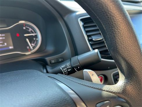 Used 2023 Honda Ridgeline Sport image 25