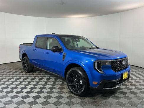 New 2026 Ford Maverick Lariat w/ Black Appearance Package AWD/4WD image 3