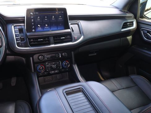 Used 2022 Chevrolet Tahoe RST w/ Sport Performance Package image 11