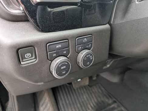 Used 2024 Chevrolet Silverado 1500 LT AWD/4WD image 12