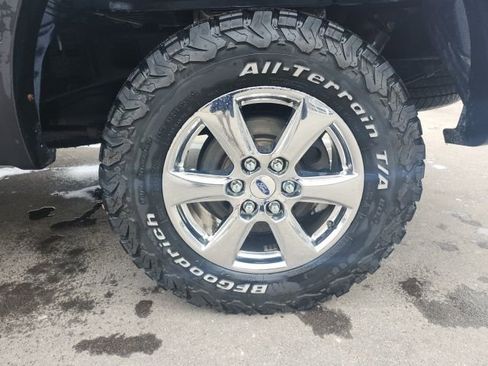 Used 2019 Ford F150 XLT w/ Equipment Group 302A Luxury image 9