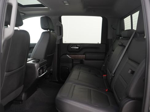 Used 2020 GMC Sierra 3500 Denali w/ Denali Ultimate Package image 19