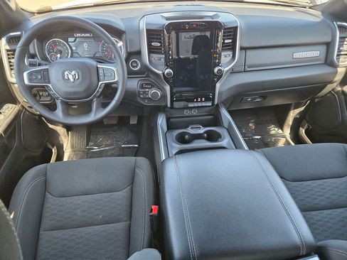 Used 2025 RAM 1500 Big Horn AWD/4WD image 9