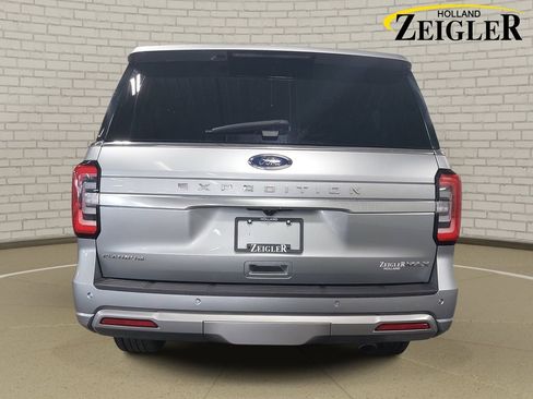 Used 2023 Ford Expedition Max Platinum AWD/4WD image 6