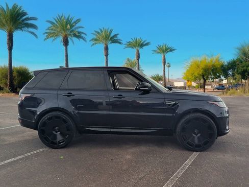 Used 2020 Land Rover Range Rover Sport HSE image 6