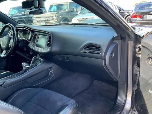 Used 2016 Dodge Challenger R/T Scat Pack RWD image 22