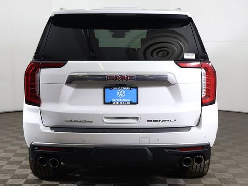Used 2024 GMC Yukon Denali w/ Advanced Technology Package image 20