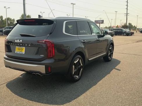 Used 2025 Kia Telluride S AWD/4WD image 8