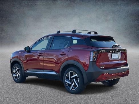 New 2026 Nissan Kicks SV w/ SV Premium Package image 4