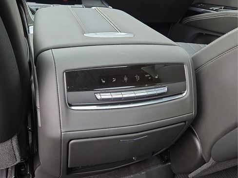 Used 2026 Cadillac Escalade V w/ LPO, ONYX Package AWD/4WD image 16