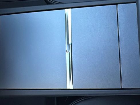 Used 2025 Tesla Model 3 Long Range RWD image 15