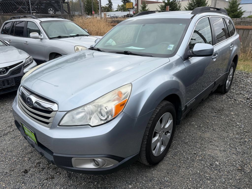 Used 2012 Subaru Outback 2.5i Premium AWD/4WD image 1