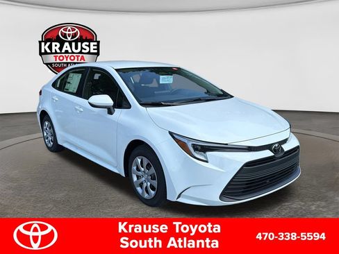 New 2026 Toyota Corolla LE FWD image 3