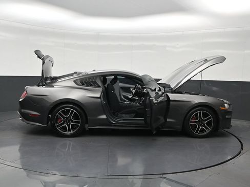 Used 2020 Ford Mustang Coupe w/ Equipment Group 101A RWD image 31