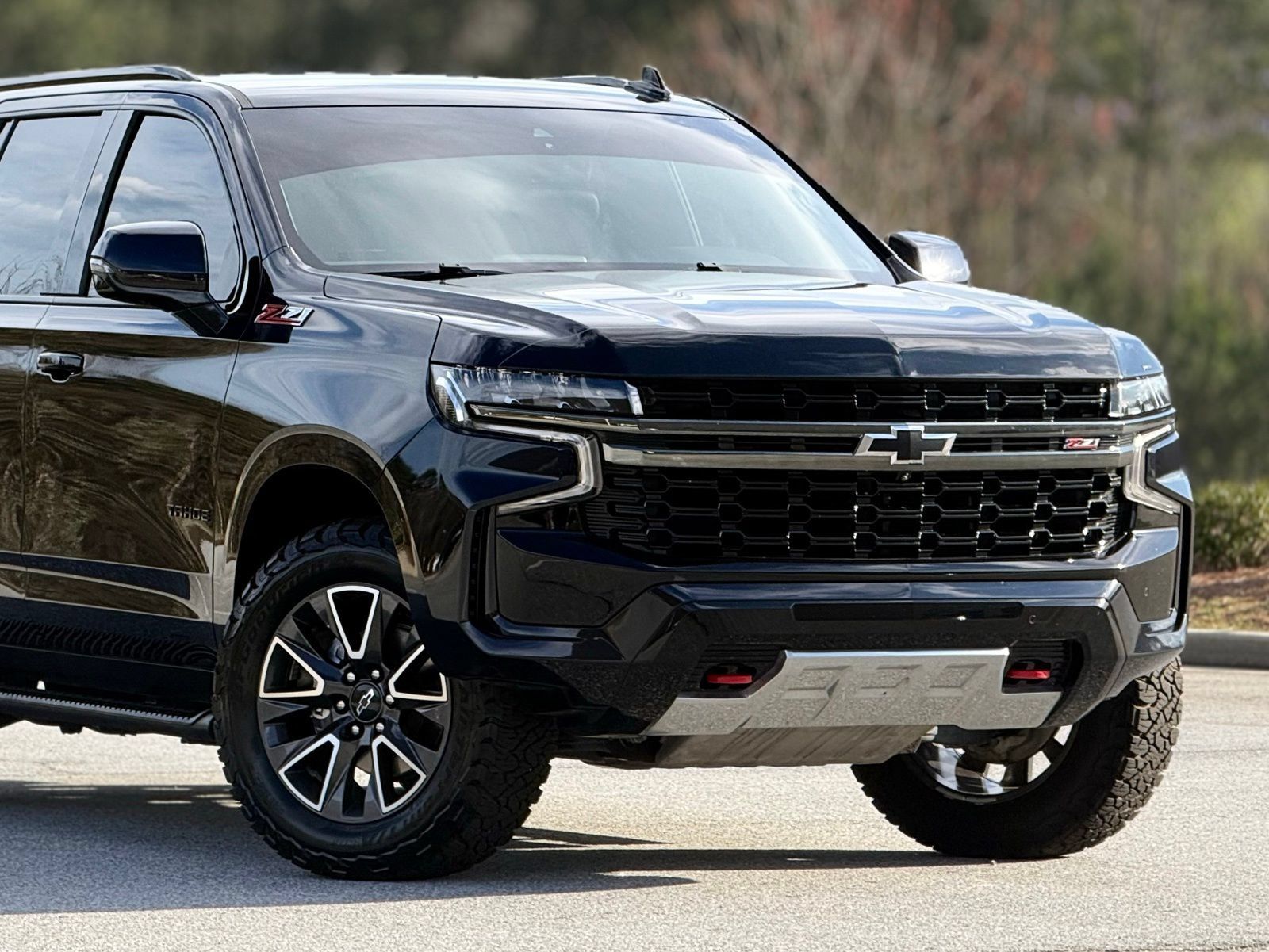 Used 2022 Chevrolet Tahoe Z71 w/ Luxury Package AWD/4WD image 47