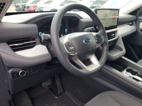 New 2026 Ford Explorer Active image 11