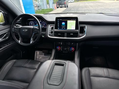 Certified 2022 Chevrolet Suburban RST w/ Luxury Package AWD/4WD image 7
