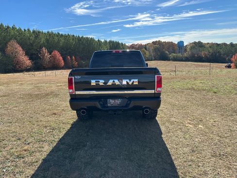 Used 2017 RAM 1500 Limited image 6