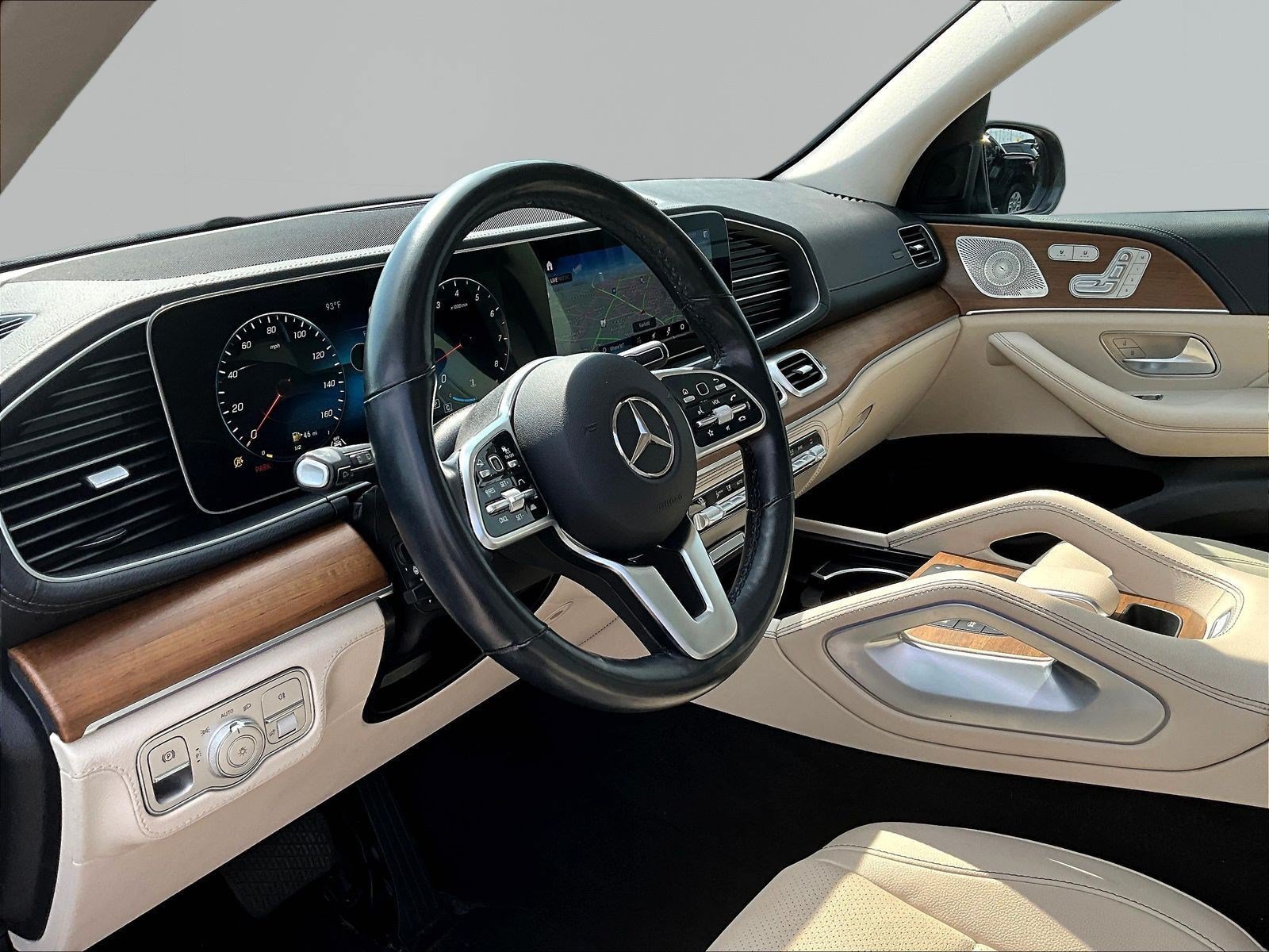 Used 2022 Mercedes-Benz GLE 350 4MATIC image 17