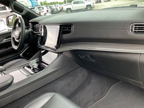 Used 2022 Jeep Wagoneer Series II AWD/4WD image 24