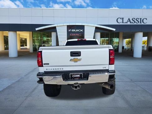 Used 2015 Chevrolet Silverado 2500 LTZ w/ Duramax Plus Package AWD/4WD image 7