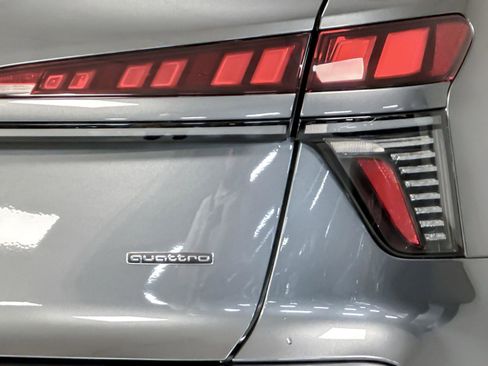 New 2026 Audi Q3 quattro 2.0T image 26