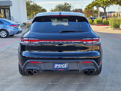 Certified 2023 Porsche Macan S AWD/4WD image 11