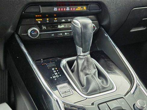 Used 2022 MAZDA CX-9 Touring image 33