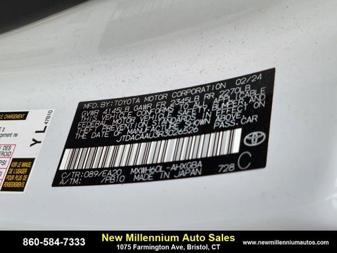 Used 2024 Toyota Prius XLE image 33