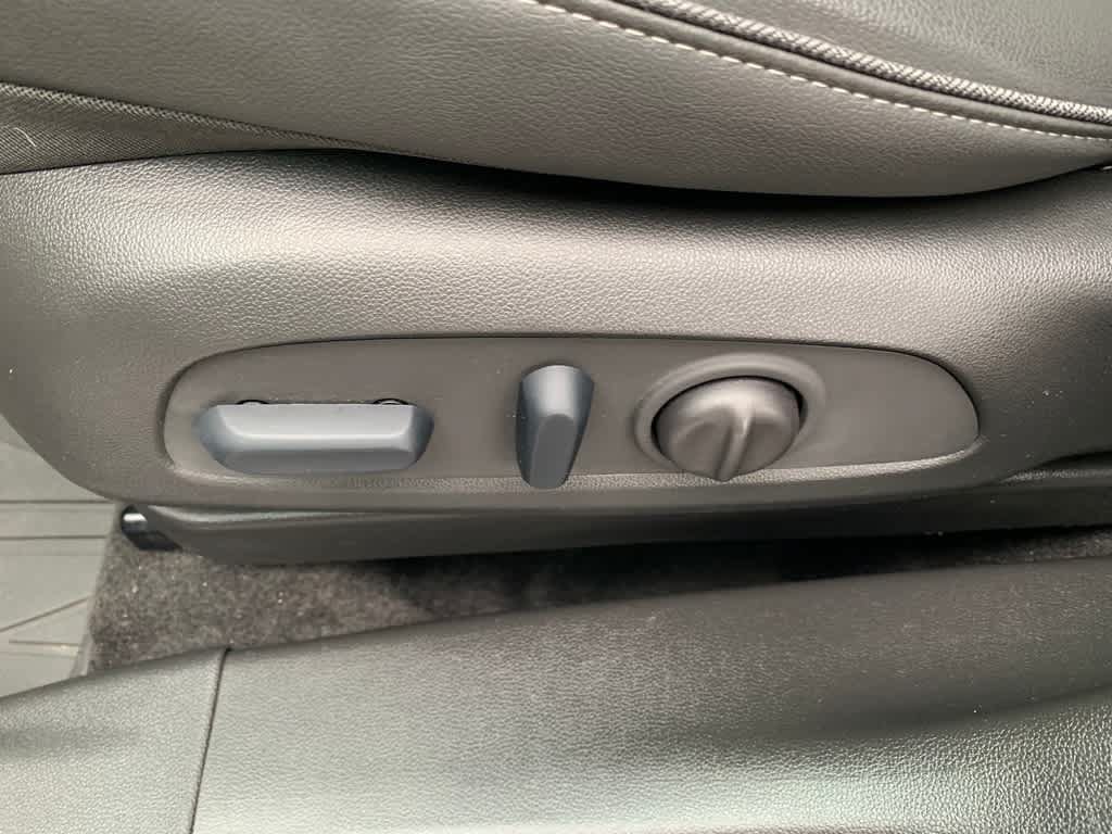 Used 2023 Buick Encore GX Select w/ Experience Buick Package AWD/4WD image 20