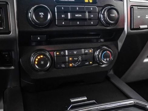 Used 2017 Ford F250 XLT w/ XLT Value Package image 22