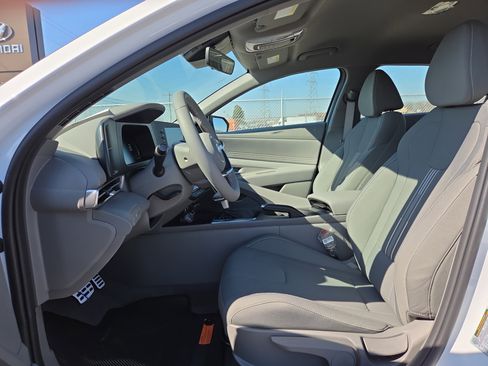 New 2026 Hyundai Elantra Sport FWD image 4