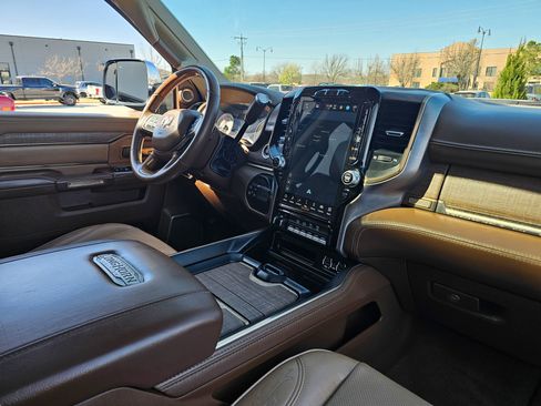 Used 2022 RAM 2500 Limited AWD/4WD image 49