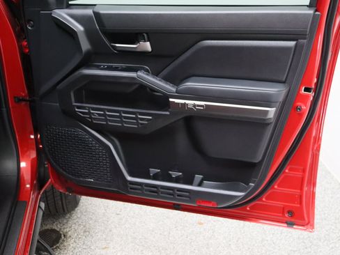 Certified 2025 Toyota Tacoma TRD Sport RWD image 33