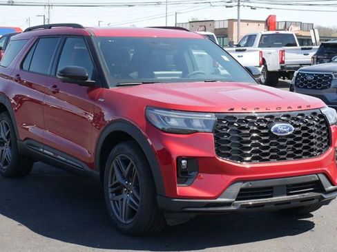 New 2026 Ford Explorer ST-Line AWD/4WD image 8