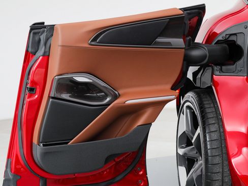 Certified 2024 Ferrari Purosangue AWD/4WD image 29
