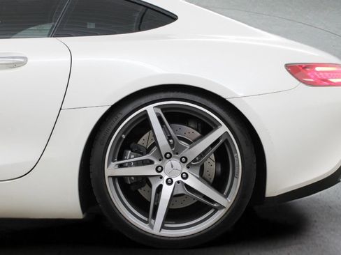 Used 2017 Mercedes-Benz AMG GT Coupe image 8