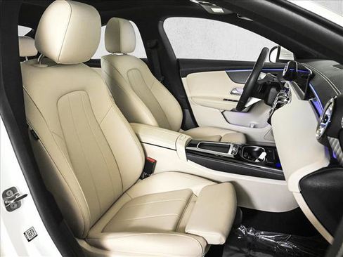 Certified 2025 Mercedes-Benz CLA 250 4MATIC image 22