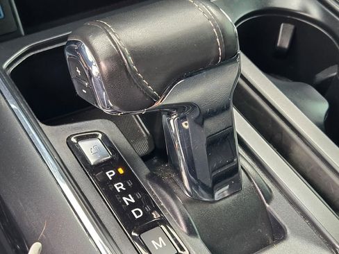 Certified 2022 Ford F150 XLT w/ Equipment Group 302A High image 32