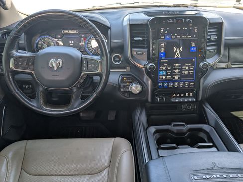Used 2020 RAM 1500 Limited AWD/4WD image 14
